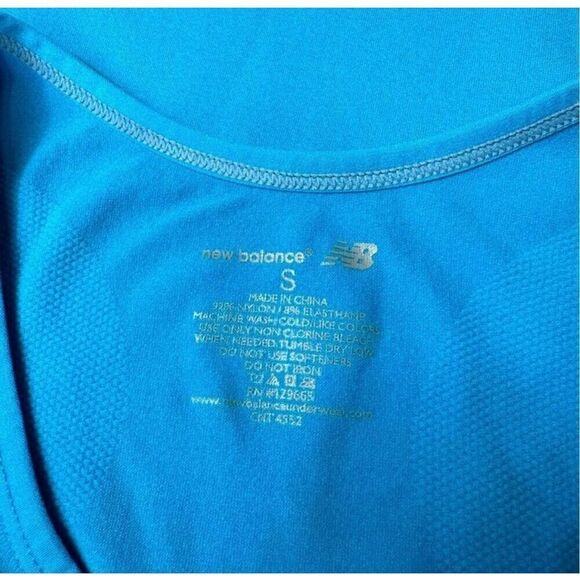 New Balance NWT Performance Seamless Tank in Kinetic Blue Size Small - Picture 11 of 11